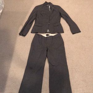 Banana republic suit